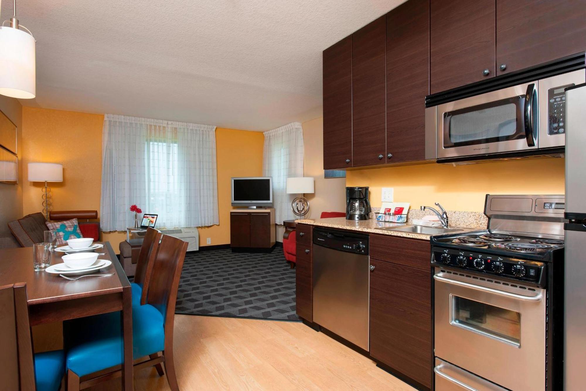 Towneplace Suites Des Moines Urbandale Джонстон Экстерьер фото