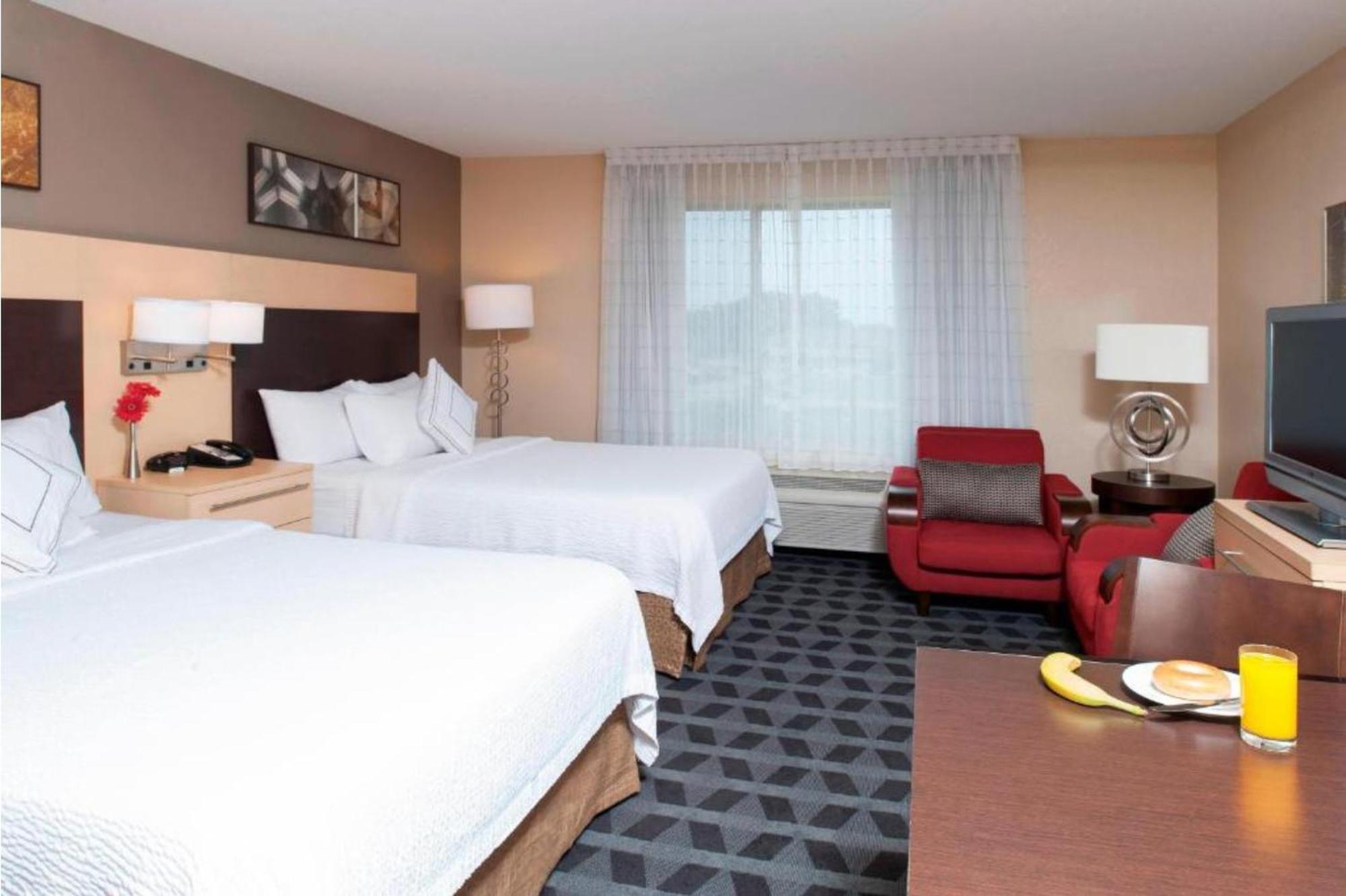 Towneplace Suites Des Moines Urbandale Джонстон Экстерьер фото