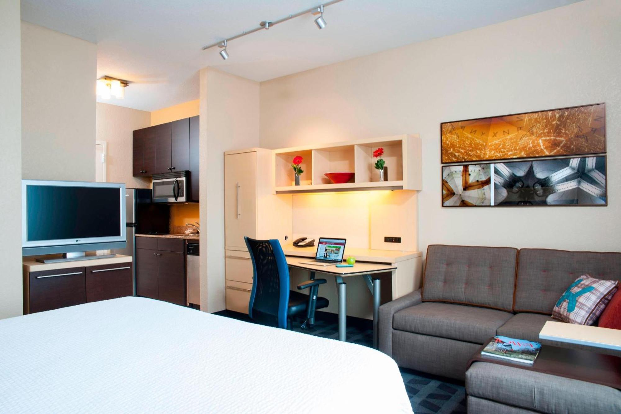 Towneplace Suites Des Moines Urbandale Джонстон Экстерьер фото
